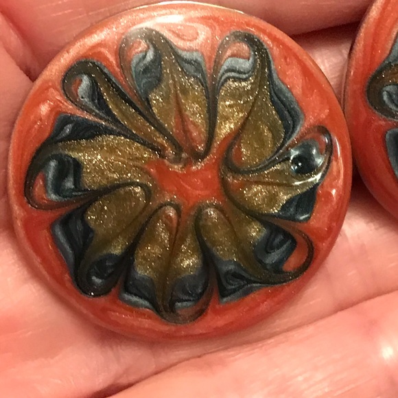 Vintage 80's Button Enamel Earrings Retro - Picture 7 of 8